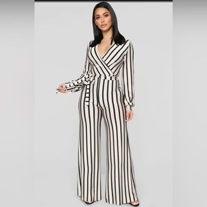 COPY - Fashion Nova Right Up My Alley Striped Women’s Jumpsuit size small